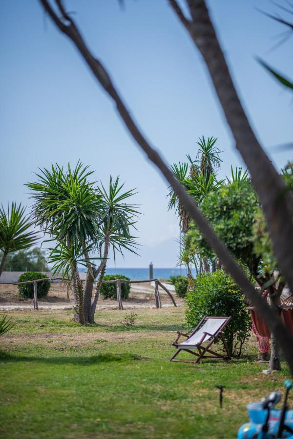 Lazaris Apartments Almiros Beach エクステリア 写真